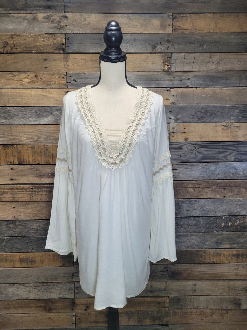 Judith March Dress  Boho Lace Beige Bell Sleeve V Neck Small